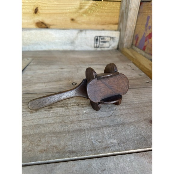 Vintage Rare Find Wooden Baby Rattle Toy  Very Cool Collectible And Decor Item - Picture 11 of 11